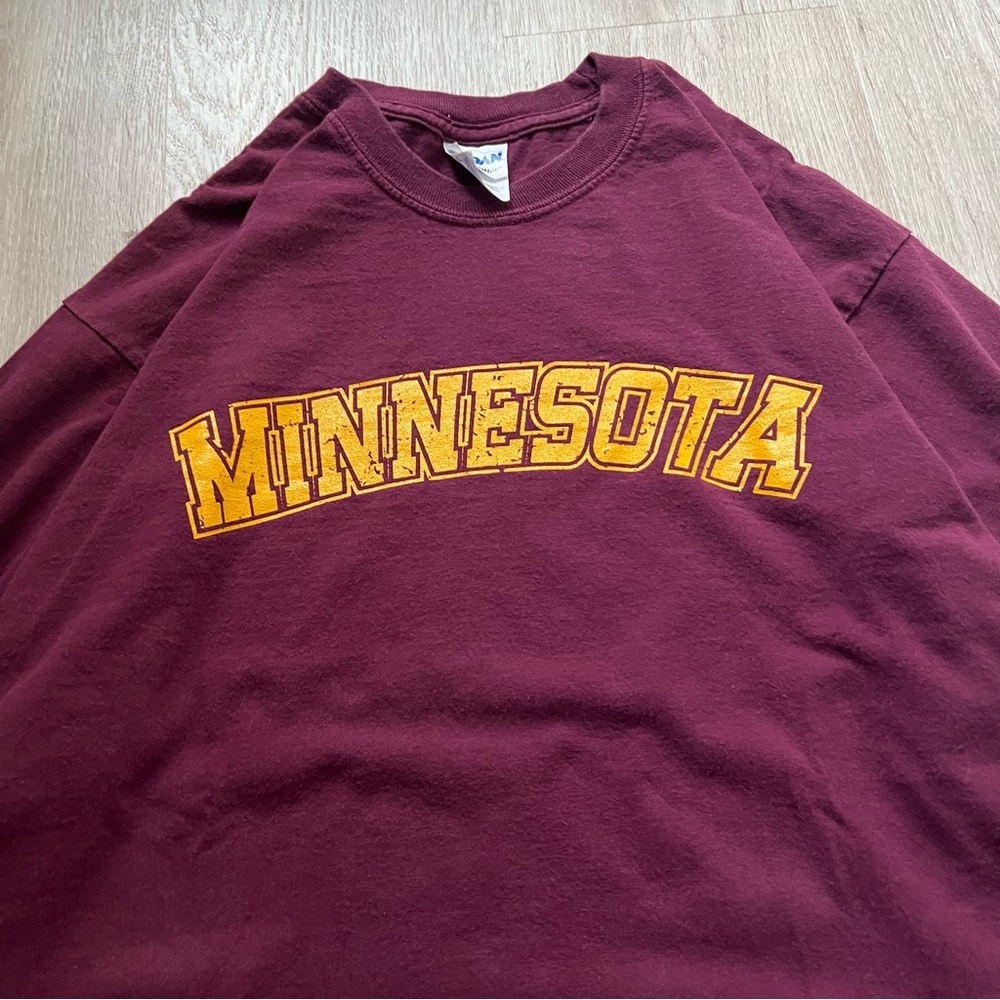Vintage Minnesota Golden Gophers Long Sleeve Mens L Marooon Yellow Graphic - Picture 5 of 7